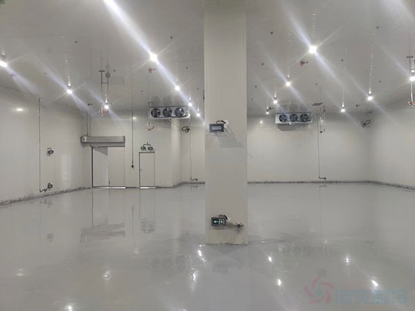 汽車(chē)鋰電池電解液存儲(chǔ)方案：IIBT4防爆冷庫(kù)建造